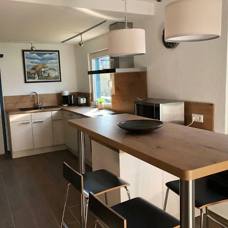 Becker - Unten Mit Grosser Darssveranda Daire Prerow